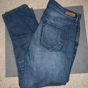 DKNY Jeans – Clean & Affordable